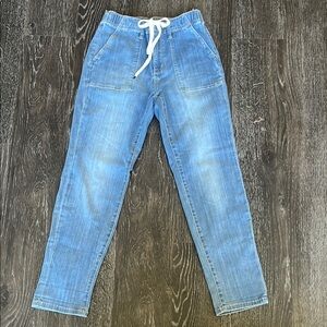 Women’s Judy Blue Jeans with Drawstring Waist